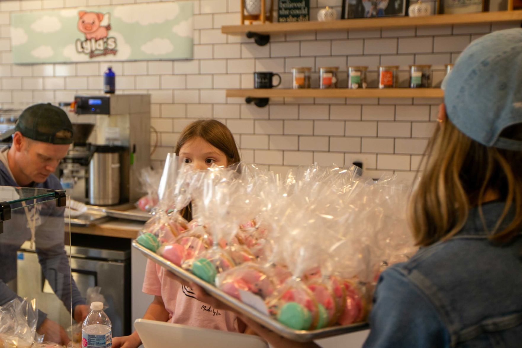 Thousands buy cookies to support Lyla's Dream Bakery